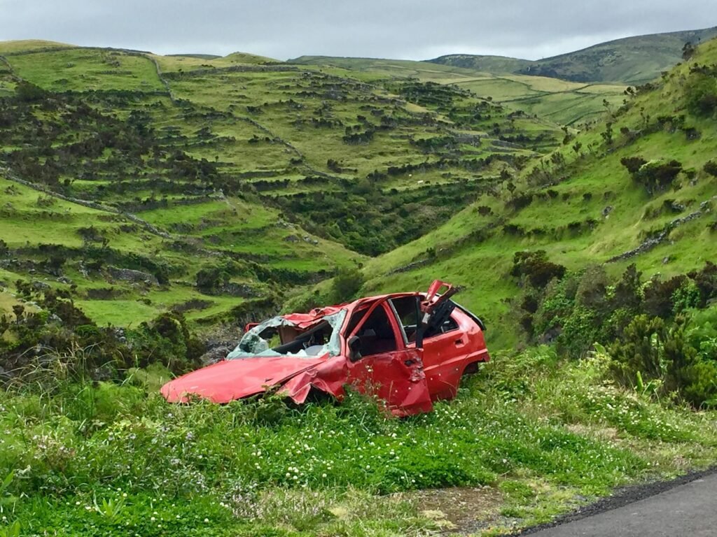 Sonhar com acidente de carro